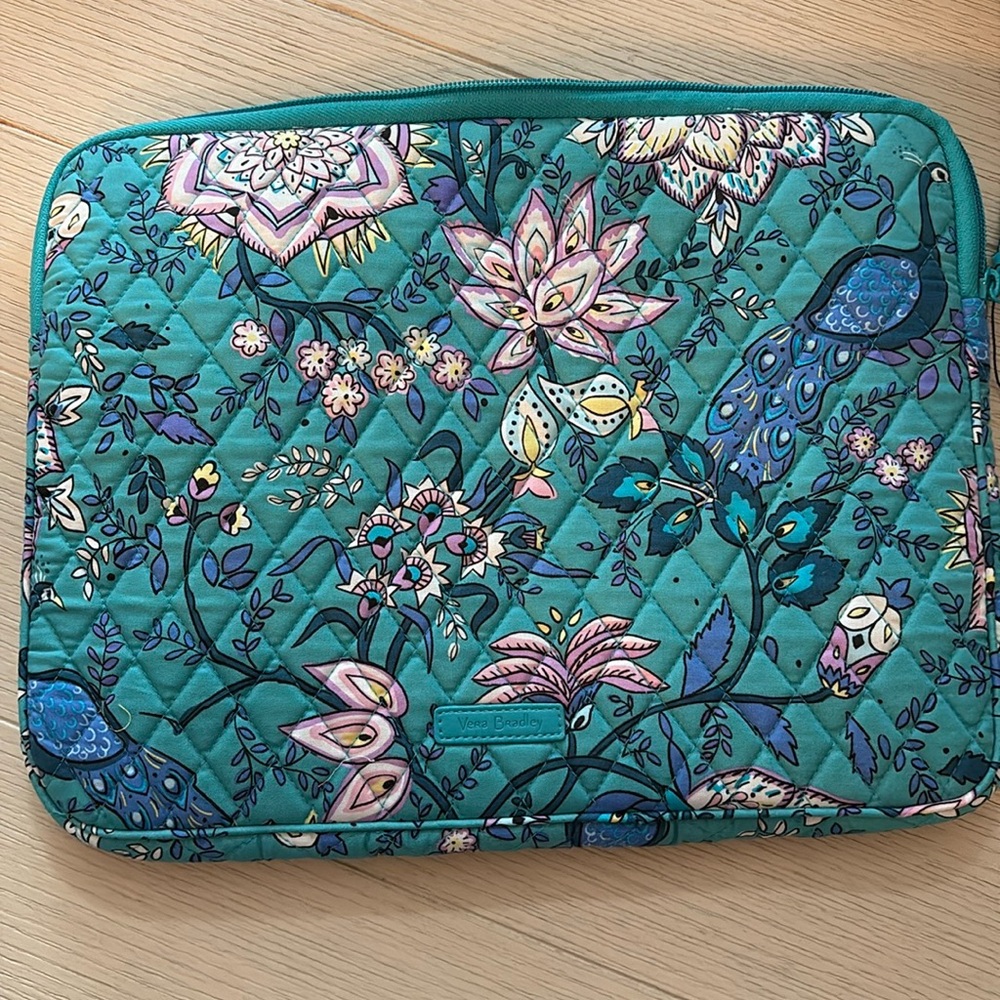 NWT Vera Bradley laptop sleeve